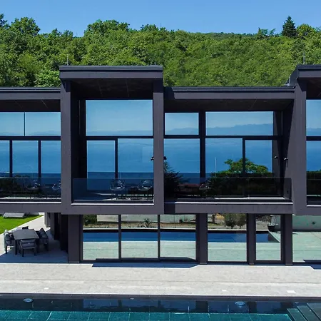 Black Imperium By Interhome Villa