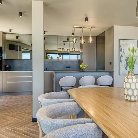 Black Imperium By Interhome Villa *