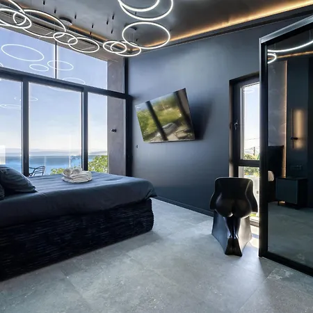 Black Imperium By Interhome