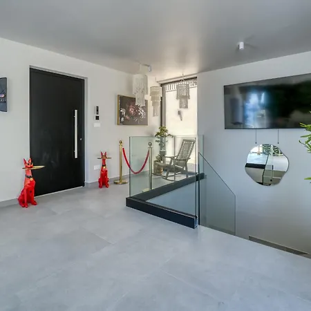 Villa Black Imperium By Interhome