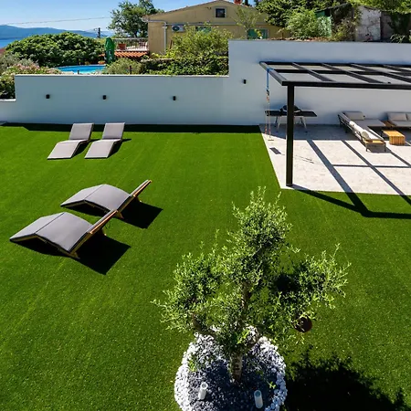 Black Imperium By Interhome Villa Moscenicka Draga