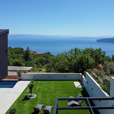 Villa Black Imperium By Interhome *